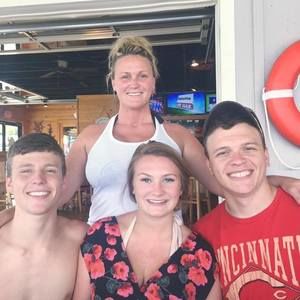 Meet your Posher, Drake